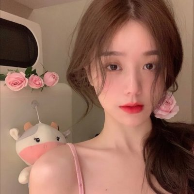隔壁的吸血鬼美眉